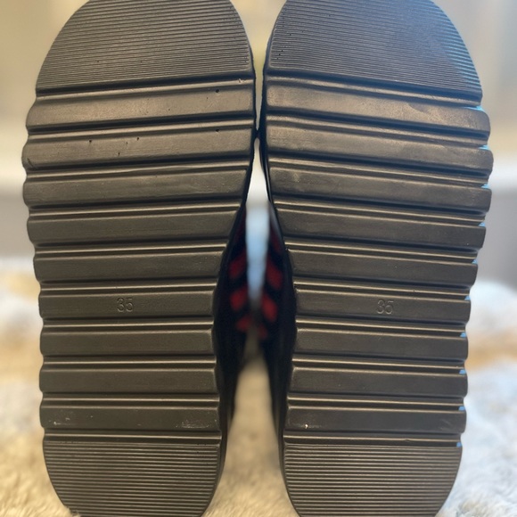 “ GEORGIA FANS”Ladies Platform Blk/Red Platform Bootie - Picture 5 of 5